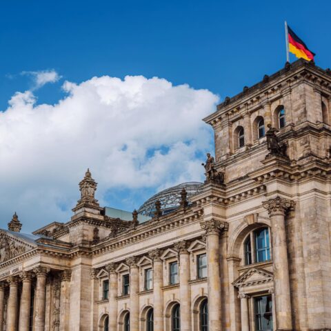 Bundestag beschließt Vergabebeschleunigungsgesetz