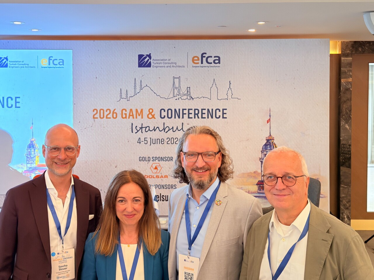 VBI-Hauptgeschäftsführer Sascha Steuer, EFCA-Präsidenten Inés Ferguson, EFCA-Vizepräsident Jan Schmitt, VBI-Vizepräsident Jörgen Kopper